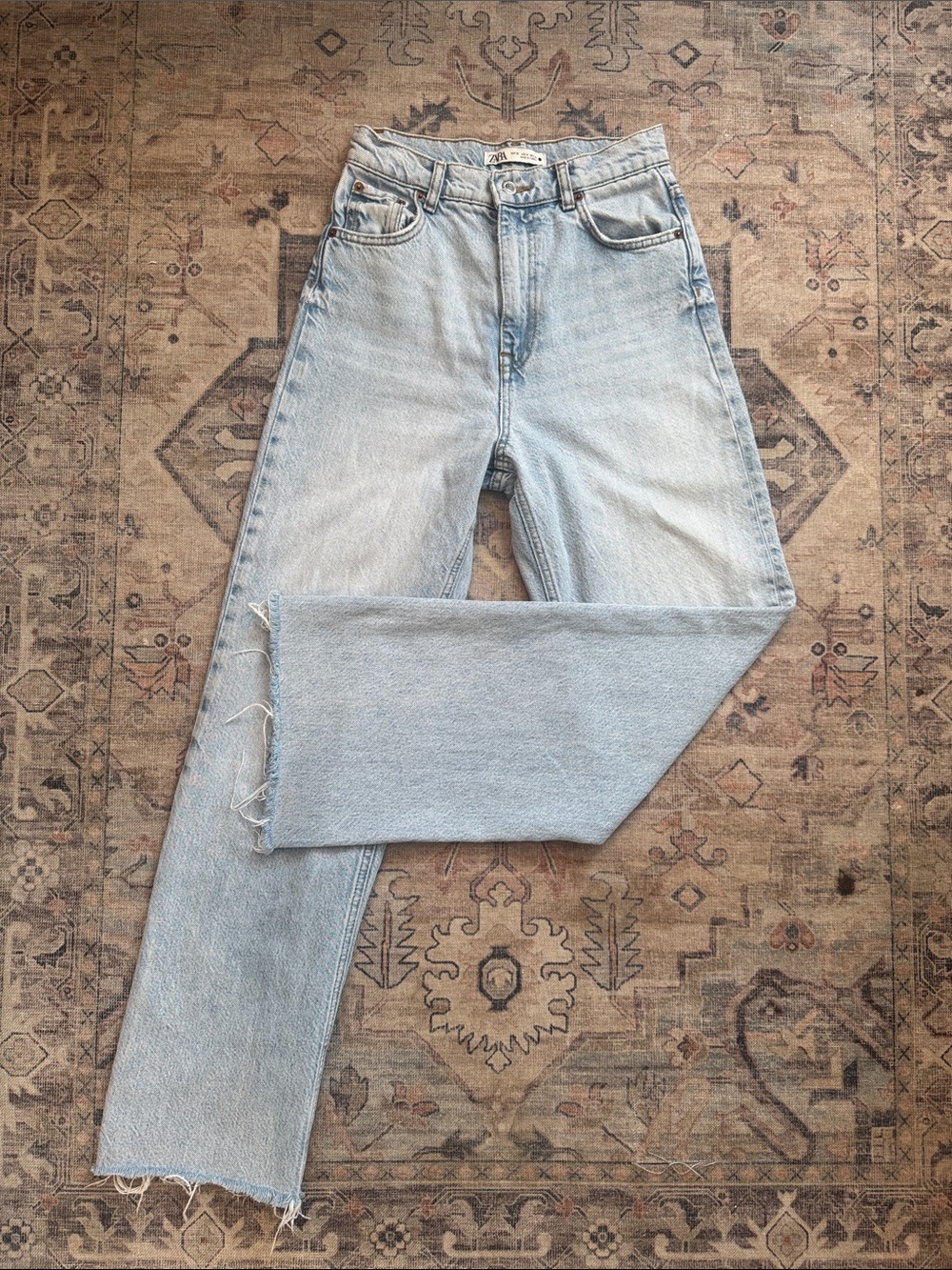Zara The 90’s Full Length Light Blue High-Rise Straight Leg Jeans